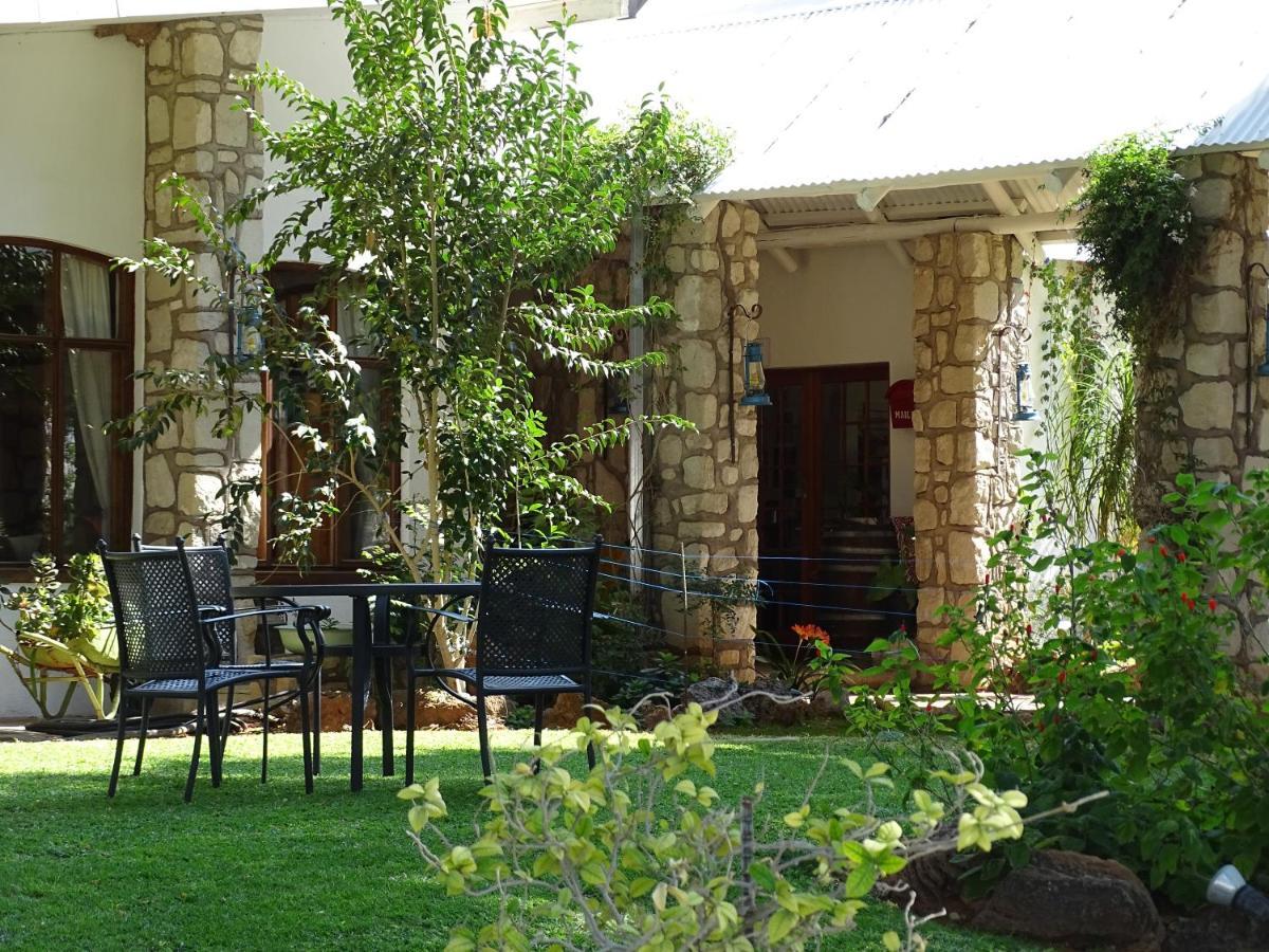 Kalahari Farmhouse Campsite Stampriet Bagian luar foto
